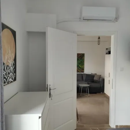 Cozy Flat In Pyrgos Near Olympia Apartamento Pírgos